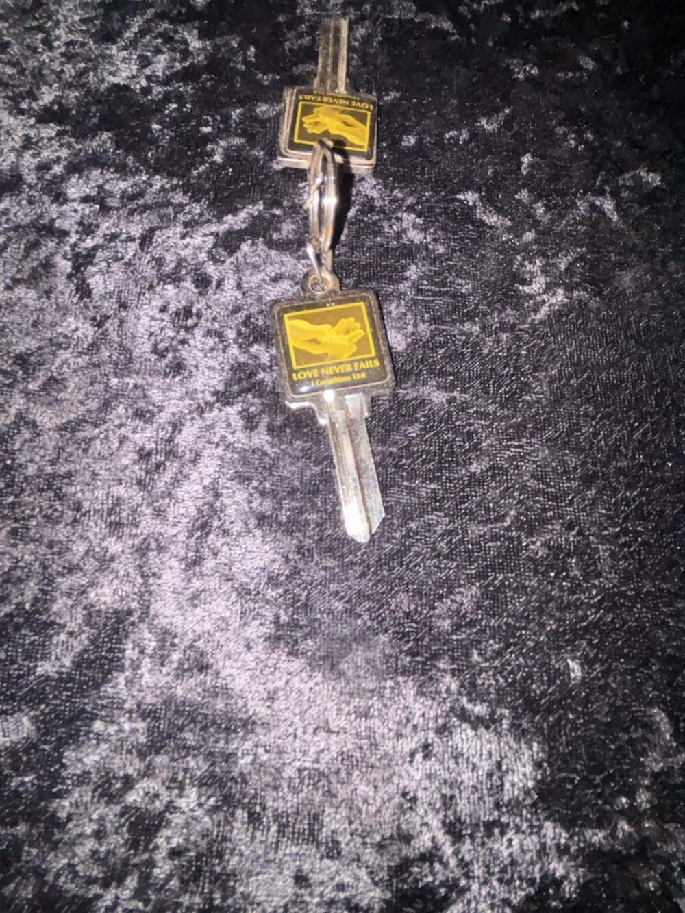 KW1 Key Set Love Never Fails 1 Corinthians 13:8